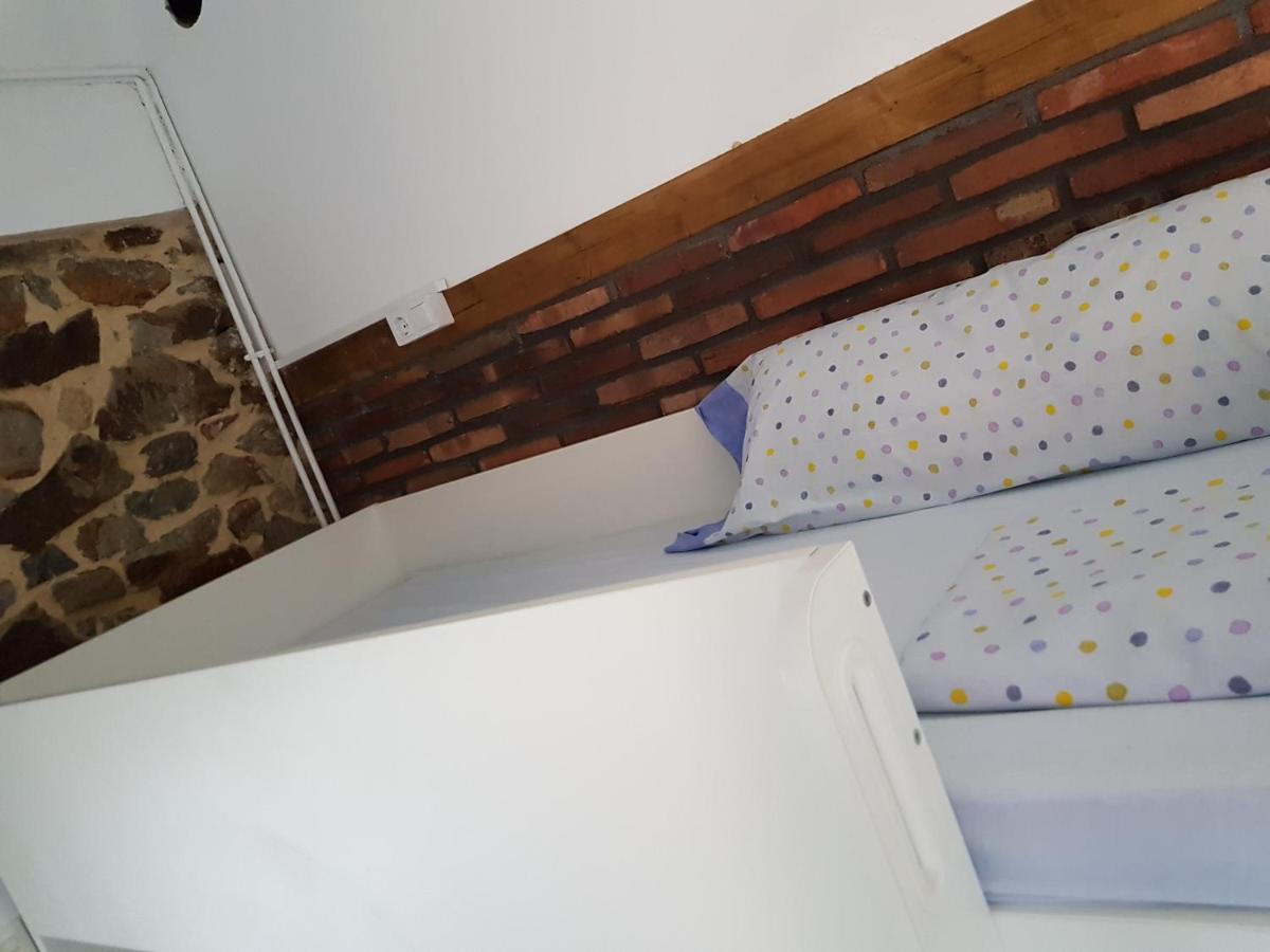 Tuul Etxea, Habitacion En Caserio A 8Km De Bilbao, Bano Compartido Galdakao Bagian luar foto