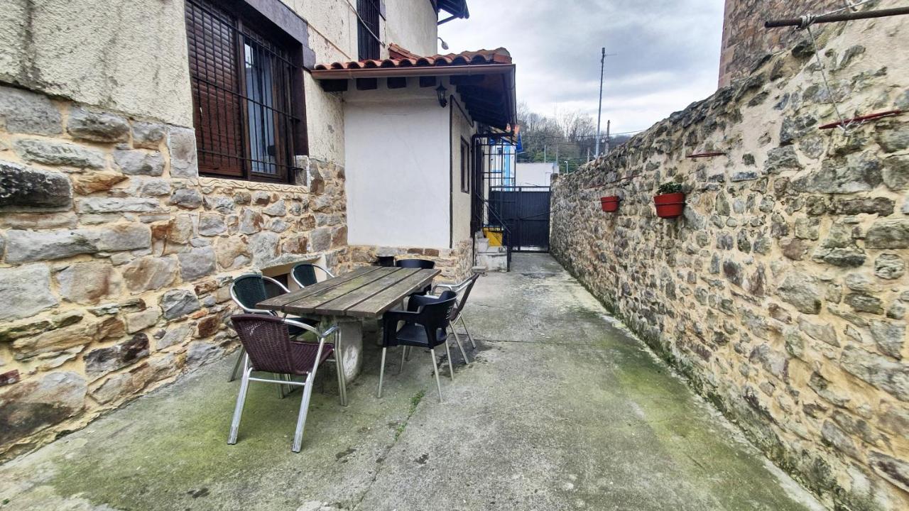 Tuul Etxea, Habitacion En Caserio A 8Km De Bilbao, Bano Compartido Galdakao Bagian luar foto