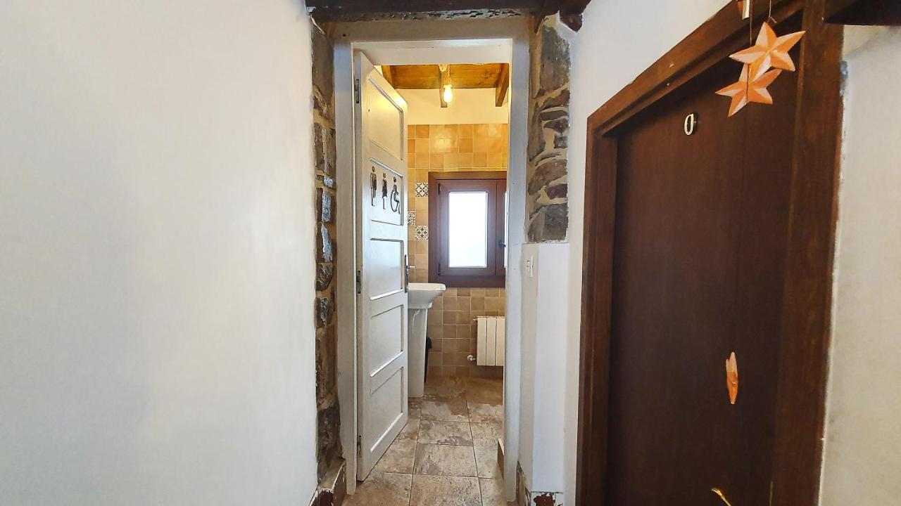 Tuul Etxea, Habitacion En Caserio A 8Km De Bilbao, Bano Compartido Galdakao Bagian luar foto