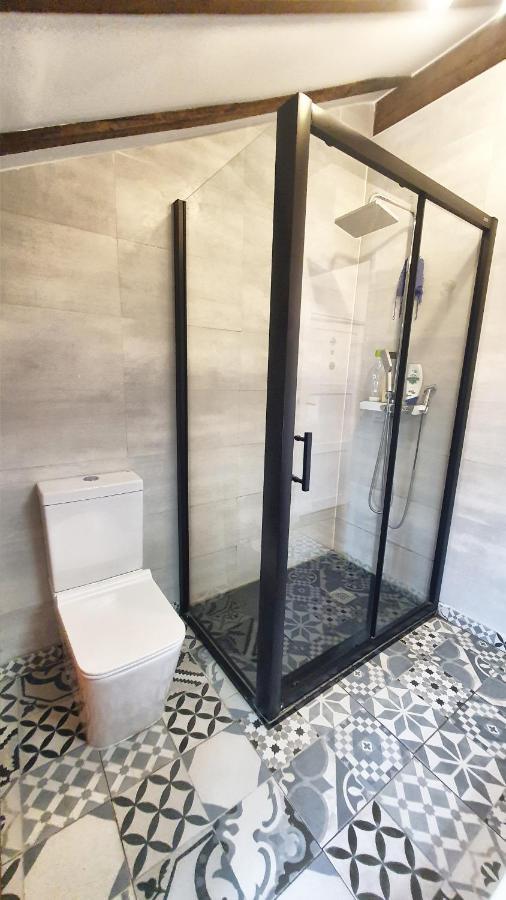Tuul Etxea, Habitacion En Caserio A 8Km De Bilbao, Bano Compartido Galdakao Bagian luar foto
