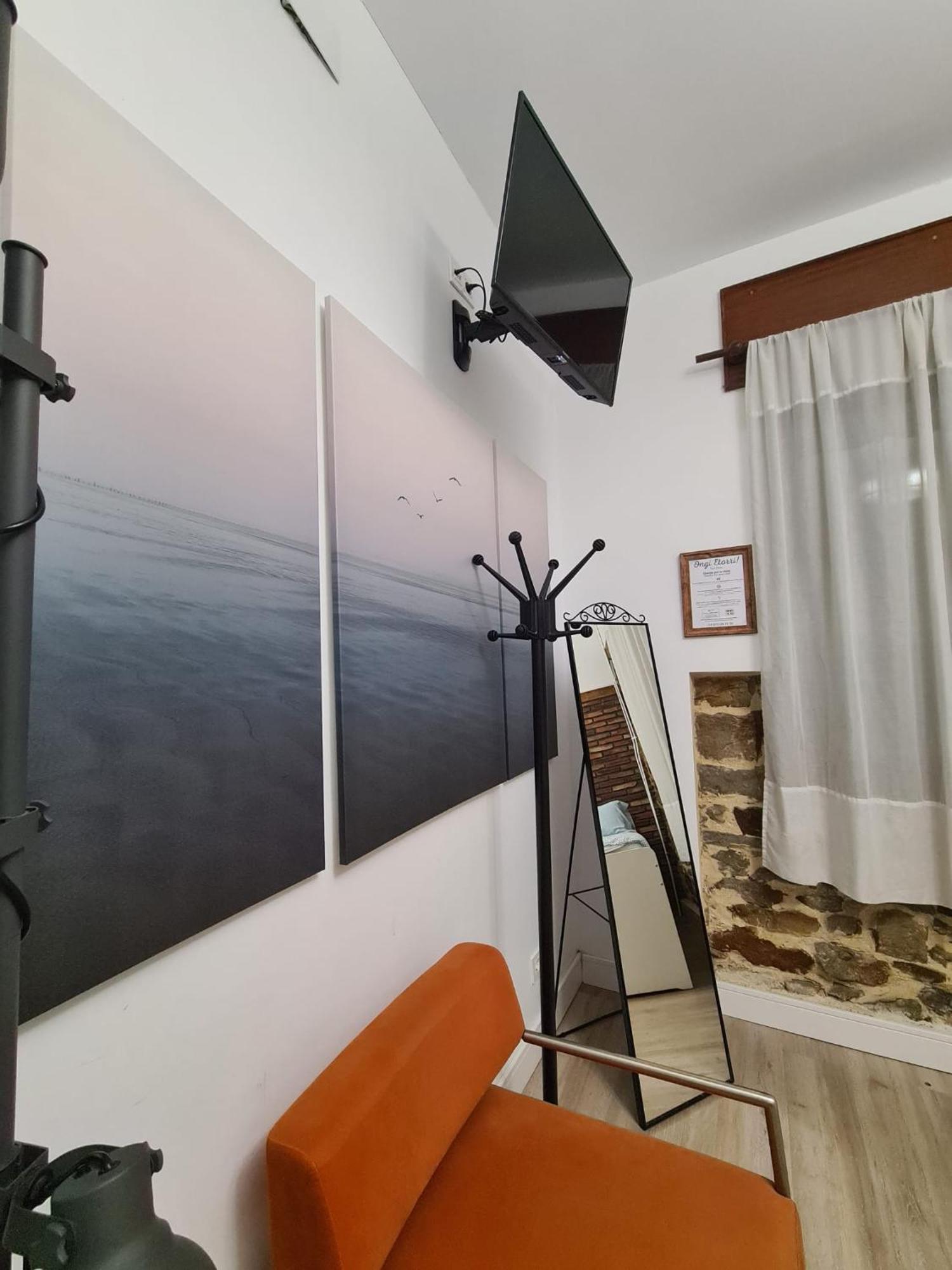 Tuul Etxea, Habitacion En Caserio A 8Km De Bilbao, Bano Compartido Galdakao Bagian luar foto